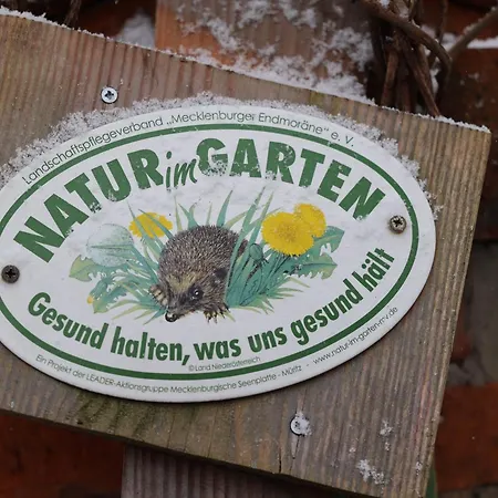 Apartment Mecklenbü Mit Teich, Kamin, Sauna Und Hotpott Dargun