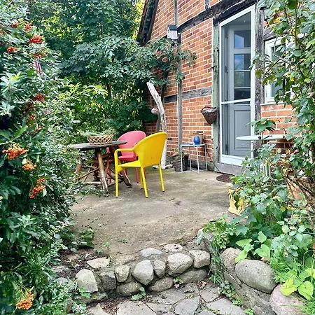 Mecklenbü Mit Teich, Kamin, Sauna Und Hotpott