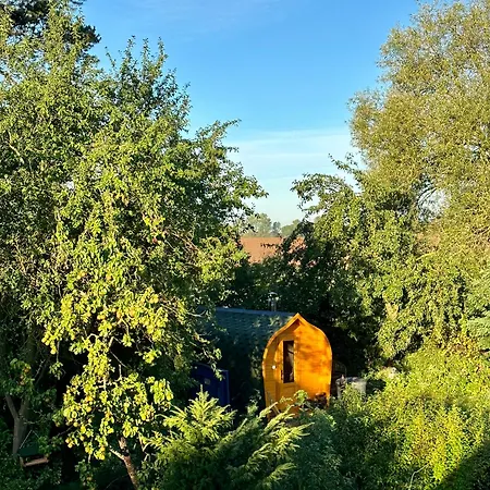 Apartment Mecklenbü Mit Teich, Kamin, Sauna Und Hotpott Dargun